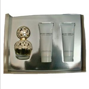 New Marc Jacobs daisy dream